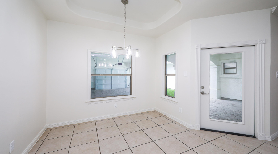 6631 Grande Bay Dr, Laredo, Texas 78041, 4 Bedrooms Bedrooms, 8 Rooms Rooms,3 BathroomsBathrooms,Residential,For Sale,6631 Grande Bay Dr,20261133