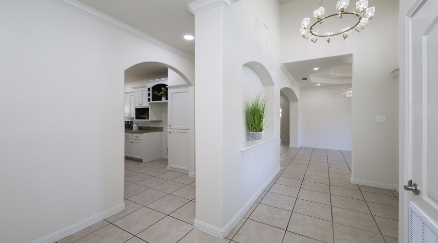 6631 Grande Bay Dr, Laredo, Texas 78041, 4 Bedrooms Bedrooms, 8 Rooms Rooms,3 BathroomsBathrooms,Residential,For Sale,6631 Grande Bay Dr,20261133