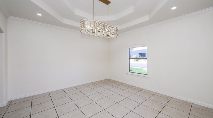 6631 Grande Bay Dr, Laredo, Texas 78041, 4 Bedrooms Bedrooms, 8 Rooms Rooms,3 BathroomsBathrooms,Residential,For Sale,6631 Grande Bay Dr,20261133