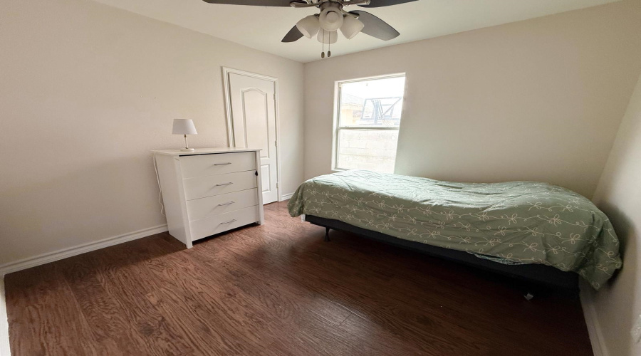 2103 Dorado Dr, Laredo, Texas 78046, 3 Bedrooms Bedrooms, 4 Rooms Rooms,2 BathroomsBathrooms,Residential,For Sale,2103 Dorado Dr,20261138