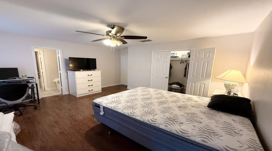 2103 Dorado Dr, Laredo, Texas 78046, 3 Bedrooms Bedrooms, 4 Rooms Rooms,2 BathroomsBathrooms,Residential,For Sale,2103 Dorado Dr,20261138