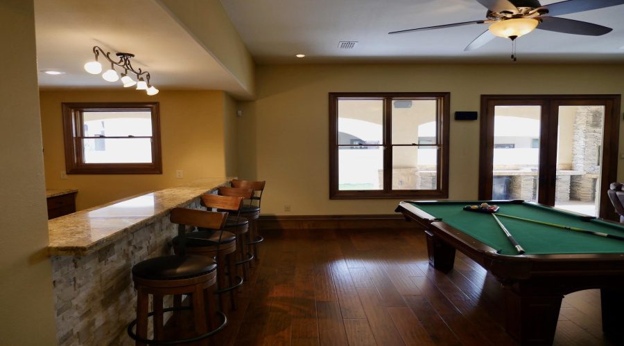 406 Jordan Dr, Laredo, Texas 78041-9141, 4 Bedrooms Bedrooms, 11 Rooms Rooms,4 BathroomsBathrooms,Residential,For Sale,406 Jordan Dr,20261139