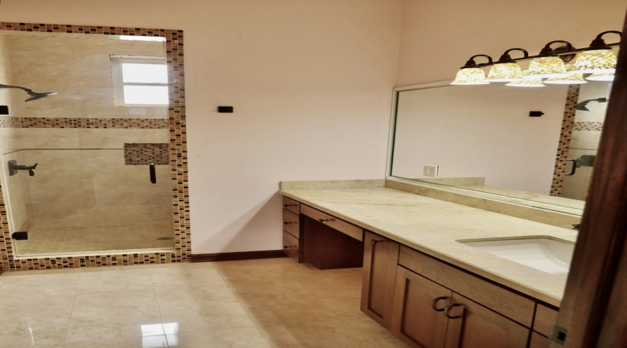 406 Jordan Dr, Laredo, Texas 78041-9141, 4 Bedrooms Bedrooms, 11 Rooms Rooms,4 BathroomsBathrooms,Residential,For Sale,406 Jordan Dr,20261139