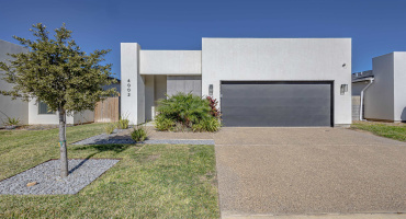 4002 Bella St., Laredo, Texas 78046, 4 Bedrooms Bedrooms, 6 Rooms Rooms,2 BathroomsBathrooms,Residential,For Rent,4002 Bella St.,20261143