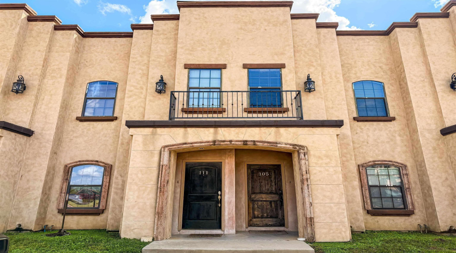 8216 Casa Verde Rd, LAREDO, Texas 78041, 2 Bedrooms Bedrooms, 5 Rooms Rooms,2 BathroomsBathrooms,Residential,For Rent,8216 Casa Verde Rd,20261147