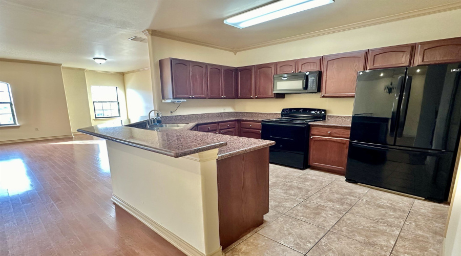8216 Casa Verde Rd, LAREDO, Texas 78041, 2 Bedrooms Bedrooms, 5 Rooms Rooms,2 BathroomsBathrooms,Residential,For Rent,8216 Casa Verde Rd,20261147