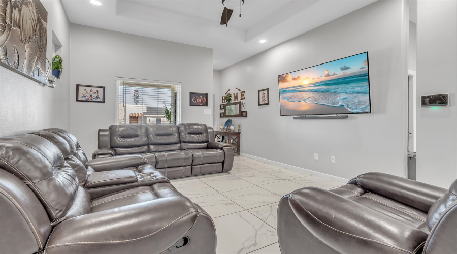 508 Cienega Lane, Laredo, Texas 78046, 3 Bedrooms Bedrooms, 5 Rooms Rooms,2 BathroomsBathrooms,Residential,For Sale,508 Cienega Lane,20261148