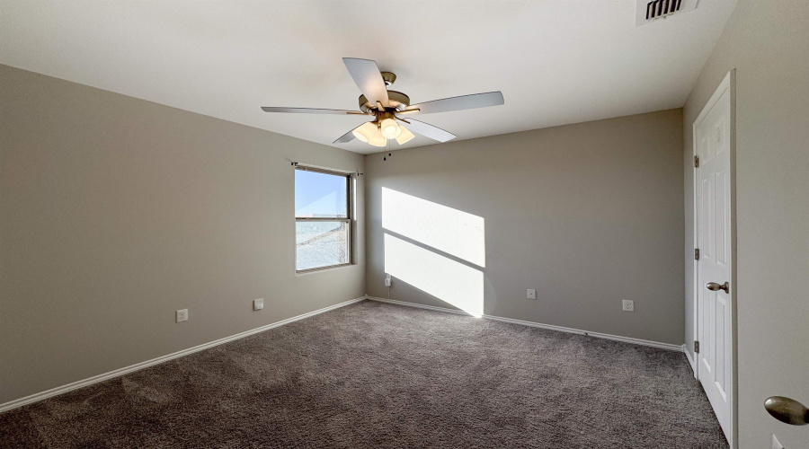 5802 Moses Lp., Laredo, Texas 78046, 3 Bedrooms Bedrooms, 6 Rooms Rooms,2 BathroomsBathrooms,Residential,For Sale,5802 Moses Lp.,20261151