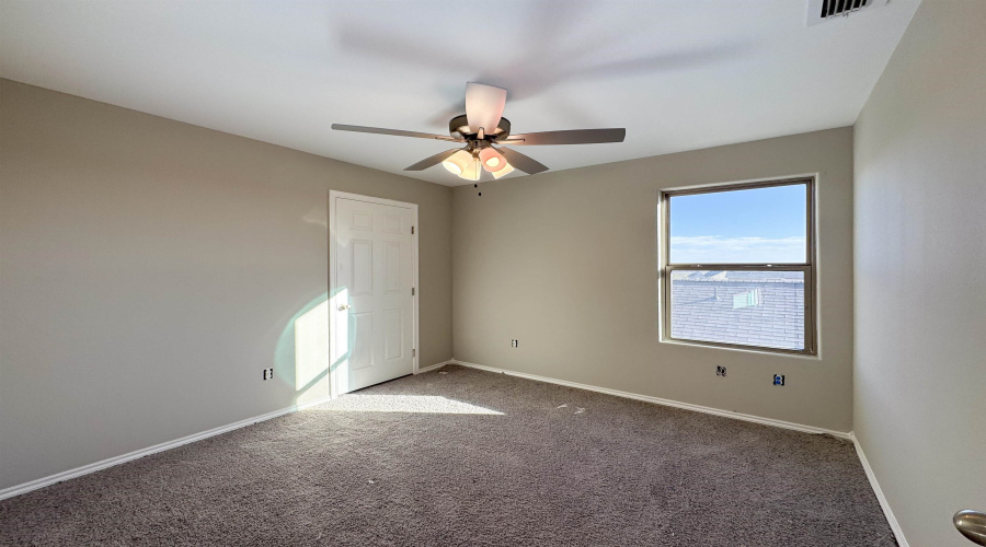 5802 Moses Lp., Laredo, Texas 78046, 3 Bedrooms Bedrooms, 6 Rooms Rooms,2 BathroomsBathrooms,Residential,For Sale,5802 Moses Lp.,20261151