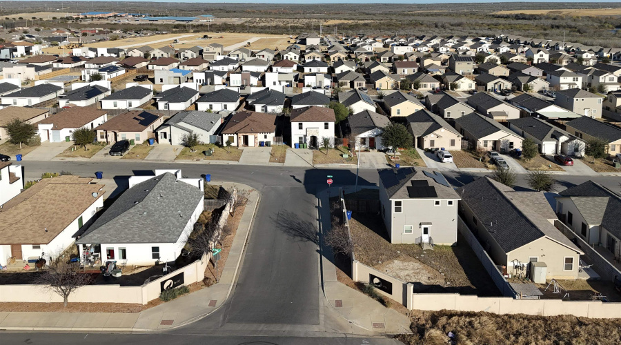 5802 Moses Lp., Laredo, Texas 78046, 3 Bedrooms Bedrooms, 6 Rooms Rooms,2 BathroomsBathrooms,Residential,For Sale,5802 Moses Lp.,20261151