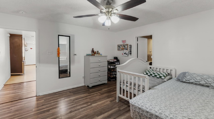 8647 Oakridge Lp, laredo, Texas 78045, 3 Bedrooms Bedrooms, 5 Rooms Rooms,2 BathroomsBathrooms,Residential,For Sale,8647 Oakridge Lp,20261155