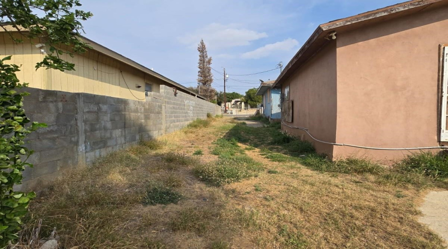 2916 S Martin Ave, Laredo, Texas 78046, ,Land,For Sale,2916 S Martin Ave,20261154