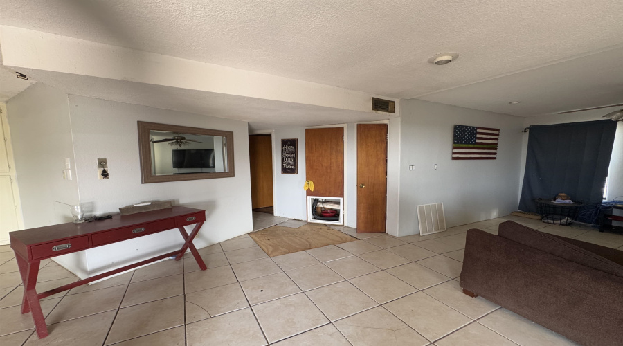 553 Cerrito Dr, ZAPATA, Texas 78076, 3 Bedrooms Bedrooms, 4 Rooms Rooms,2 BathroomsBathrooms,Residential,For Sale,553 Cerrito Dr,20261160