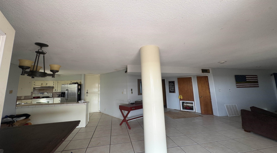 553 Cerrito Dr, ZAPATA, Texas 78076, 3 Bedrooms Bedrooms, 4 Rooms Rooms,2 BathroomsBathrooms,Residential,For Sale,553 Cerrito Dr,20261160