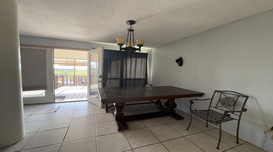 553 Cerrito Dr, ZAPATA, Texas 78076, 3 Bedrooms Bedrooms, 4 Rooms Rooms,2 BathroomsBathrooms,Residential,For Sale,553 Cerrito Dr,20261160