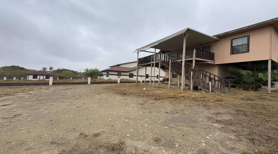 553 Cerrito Dr, ZAPATA, Texas 78076, 3 Bedrooms Bedrooms, 4 Rooms Rooms,2 BathroomsBathrooms,Residential,For Sale,553 Cerrito Dr,20261160