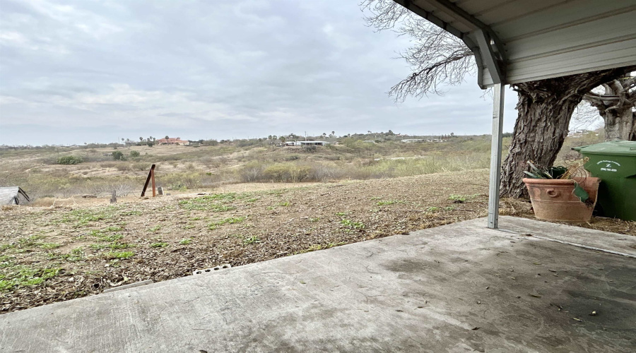 136 N. Jab Dr., Zapata, Texas 78076, 2 Bedrooms Bedrooms, 5 Rooms Rooms,2 BathroomsBathrooms,Residential,For Sale,136 N. Jab Dr.,20254048