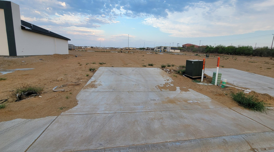 5057 Luna Grande Lp., Laredo, Texas 78046, 3 Bedrooms Bedrooms, 5 Rooms Rooms,2 BathroomsBathrooms,Residential,For Sale,5057 Luna Grande Lp.,20261161