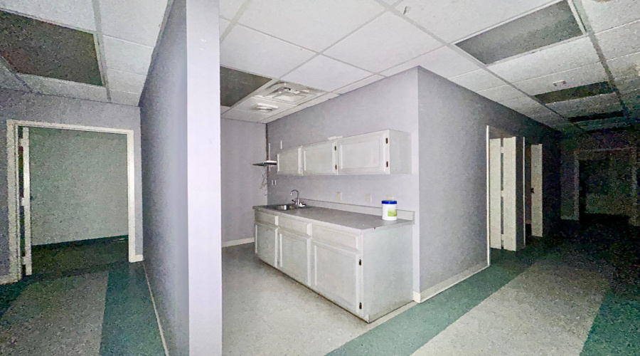 209 W Village Blvd, Laredo, Texas 78041, 11 Rooms Rooms,2 BathroomsBathrooms,Commercial retail/office,For Rent,209 W Village Blvd,20261162