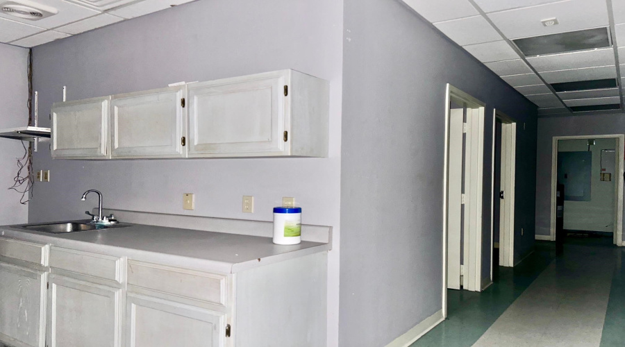 209 W Village Blvd, Laredo, Texas 78041, 11 Rooms Rooms,2 BathroomsBathrooms,Commercial retail/office,For Rent,209 W Village Blvd,20261162