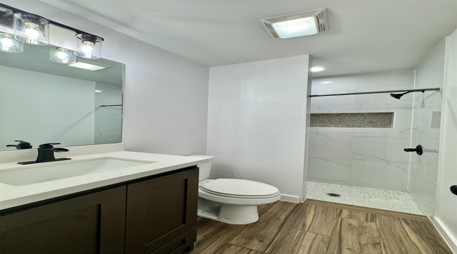 5005 Nispero Ln, Laredo, Texas 78046, 3 Bedrooms Bedrooms, 7 Rooms Rooms,2 BathroomsBathrooms,Residential,For Sale,5005 Nispero Ln,20261166