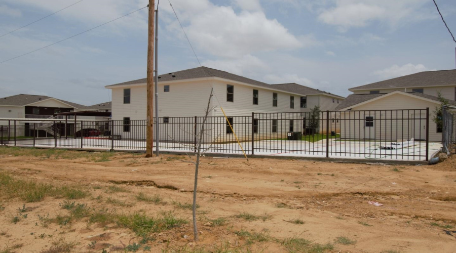 2601 Lomas Del Sur Blvd., Laredo, Texas 78046, 1 Bedroom Bedrooms, 2 Rooms Rooms,1 BathroomBathrooms,Residential,For Rent,2601 Lomas Del Sur Blvd.,20261167