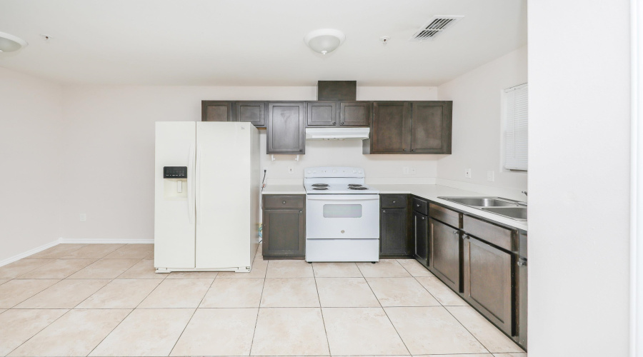 2601 Lomas Del Sur Blvd., Laredo, Texas 78046, 2 Bedrooms Bedrooms, 3 Rooms Rooms,2 BathroomsBathrooms,Residential,For Rent,2601 Lomas Del Sur Blvd.,20261169