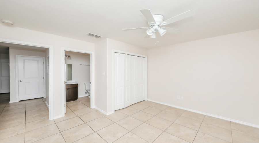 2601 Lomas Del Sur Blvd., Laredo, Texas 78046, 2 Bedrooms Bedrooms, 3 Rooms Rooms,2 BathroomsBathrooms,Residential,For Rent,2601 Lomas Del Sur Blvd.,20261169