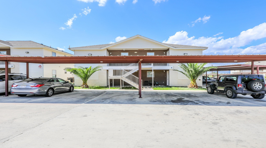 2601 Lomas Del Sur Blvd., Laredo, Texas 78046, 2 Bedrooms Bedrooms, 3 Rooms Rooms,2 BathroomsBathrooms,Residential,For Rent,2601 Lomas Del Sur Blvd.,20261169