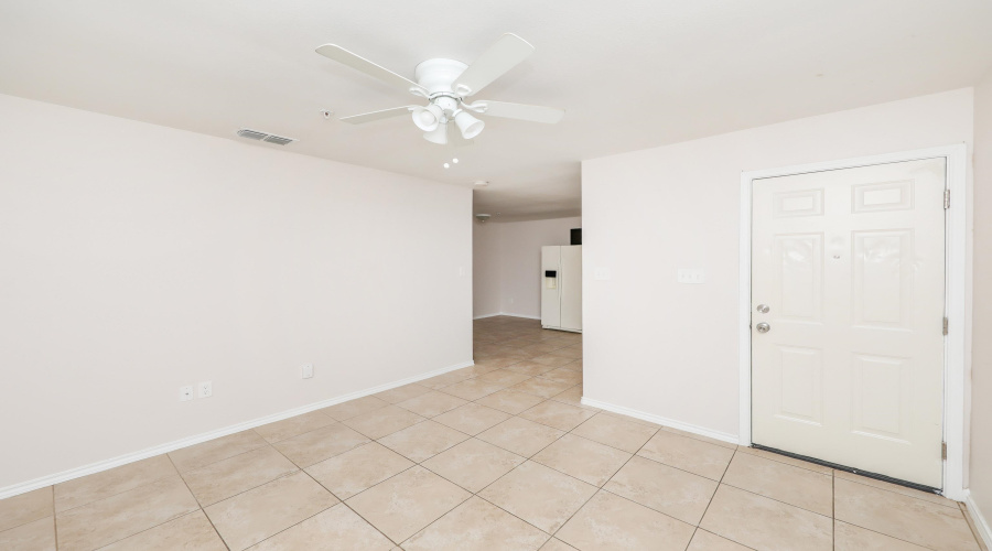 2601 Lomas Del Sur Blvd., Laredo, Texas 78046, 2 Bedrooms Bedrooms, 3 Rooms Rooms,2 BathroomsBathrooms,Residential,For Rent,2601 Lomas Del Sur Blvd.,20261169