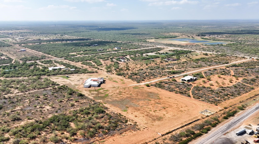 559 Jefferies Rd., Laredo, Texas 78045, 5 Bedrooms Bedrooms, 8 Rooms Rooms,7 BathroomsBathrooms,Residential,For Sale,559 Jefferies Rd.,20261171