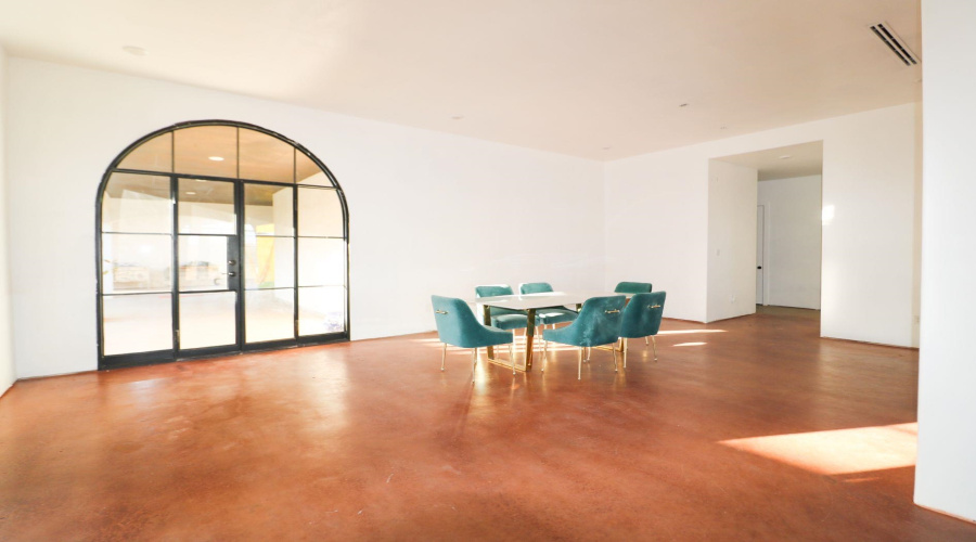 559 Jefferies Rd., Laredo, Texas 78045, 5 Bedrooms Bedrooms, 8 Rooms Rooms,7 BathroomsBathrooms,Residential,For Sale,559 Jefferies Rd.,20261171