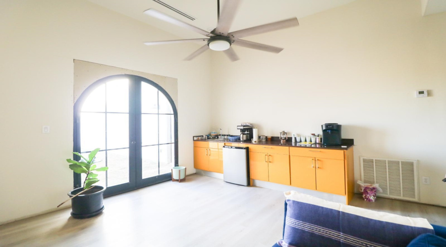 559 Jefferies Rd., Laredo, Texas 78045, 5 Bedrooms Bedrooms, 8 Rooms Rooms,7 BathroomsBathrooms,Residential,For Sale,559 Jefferies Rd.,20261171