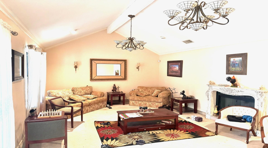 1202 St John Lp, Laredo, Texas 78045-7570, 3 Bedrooms Bedrooms, 7 Rooms Rooms,2 BathroomsBathrooms,Residential,For Sale,1202 St John Lp,20261172