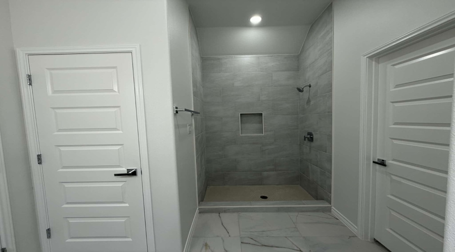 5609 Beefalo Ln., Laredo, Texas 78046, 4 Bedrooms Bedrooms, 8 Rooms Rooms,2 BathroomsBathrooms,Residential,For Sale,5609 Beefalo Ln.,20261175