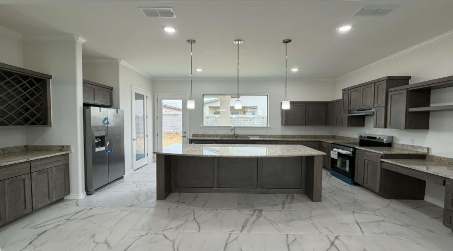 5609 Beefalo Ln., Laredo, Texas 78046, 4 Bedrooms Bedrooms, 8 Rooms Rooms,2 BathroomsBathrooms,Residential,For Sale,5609 Beefalo Ln.,20261175