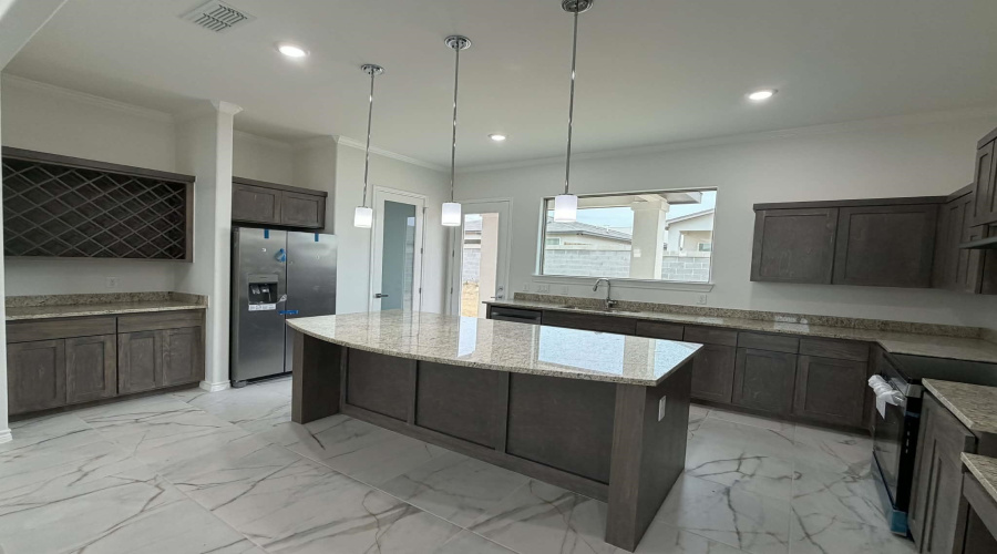 5609 Beefalo Ln., Laredo, Texas 78046, 4 Bedrooms Bedrooms, 8 Rooms Rooms,2 BathroomsBathrooms,Residential,For Sale,5609 Beefalo Ln.,20261175