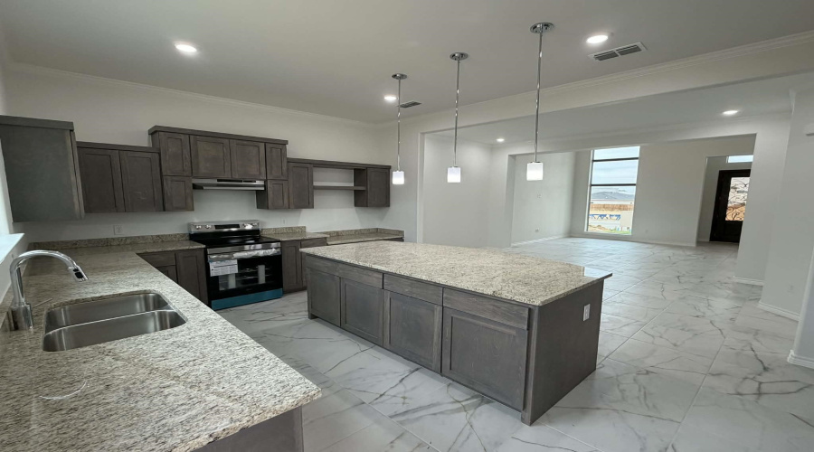 5609 Beefalo Ln., Laredo, Texas 78046, 4 Bedrooms Bedrooms, 8 Rooms Rooms,2 BathroomsBathrooms,Residential,For Sale,5609 Beefalo Ln.,20261175