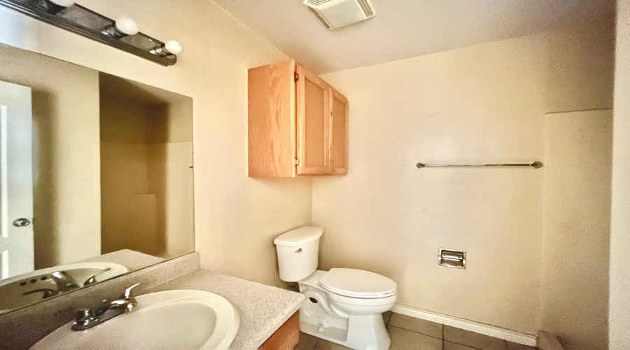 207 Martingale Ln, Laredo, Texas 78041, 2 Bedrooms Bedrooms, 4 Rooms Rooms,2 BathroomsBathrooms,Residential,For Rent,207 Martingale Ln,20261176