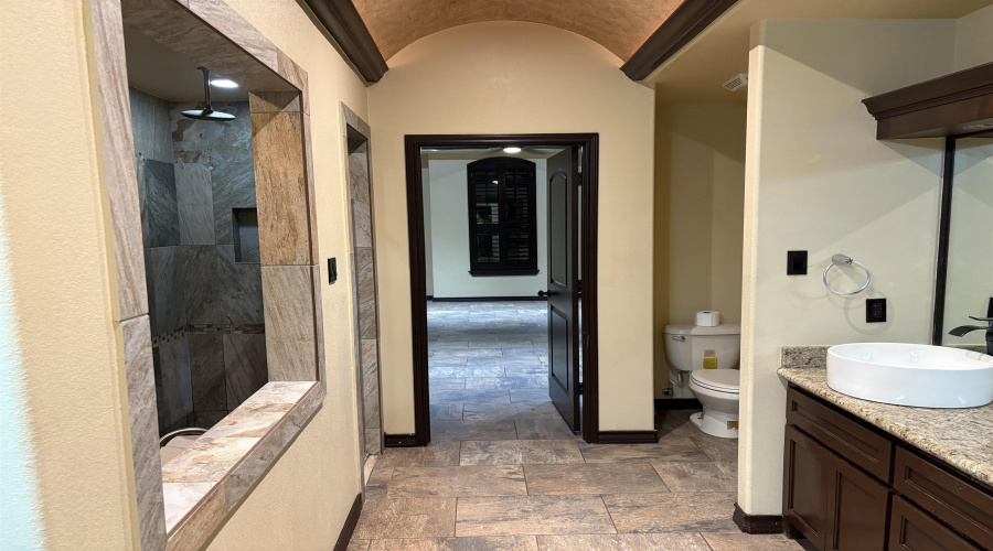 405 Michoacan Loop, Laredo, Texas 78045, 4 Bedrooms Bedrooms, 4 Rooms Rooms,2 BathroomsBathrooms,Residential,For Rent,405 Michoacan Loop,20261179