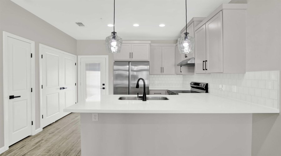 1010 Monaco Blvd, Laredo, Texas 78045, 2 Bedrooms Bedrooms, 1 Room Rooms,2 BathroomsBathrooms,Residential,For Rent,1010 Monaco Blvd,20261182