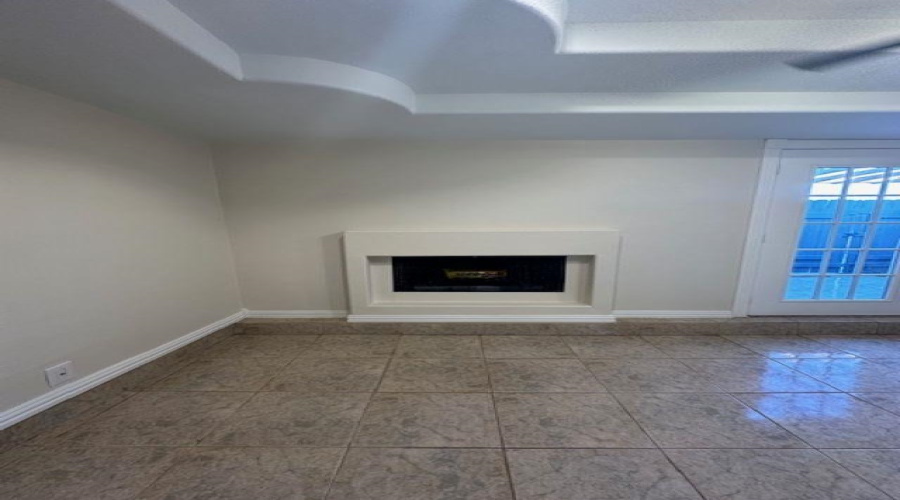 210 E Del Mar Blvd, LAREDO, Texas 78041, 2 Bedrooms Bedrooms, 5 Rooms Rooms,2 BathroomsBathrooms,Residential,For Sale,210 E Del Mar Blvd,20261184