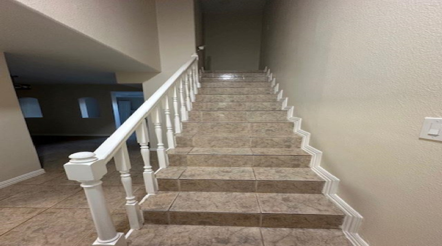 210 E Del Mar Blvd, LAREDO, Texas 78041, 2 Bedrooms Bedrooms, 5 Rooms Rooms,2 BathroomsBathrooms,Residential,For Sale,210 E Del Mar Blvd,20261184