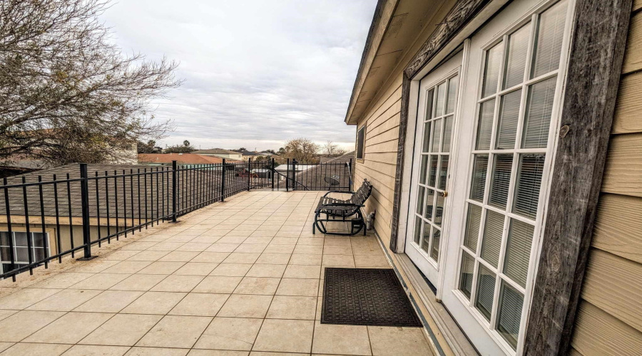 3061 Saint Margaret Ln, Laredo, Texas 78046-0000, 4 Bedrooms Bedrooms, 6 Rooms Rooms,2 BathroomsBathrooms,Residential,For Sale,3061 Saint Margaret Ln,20261189