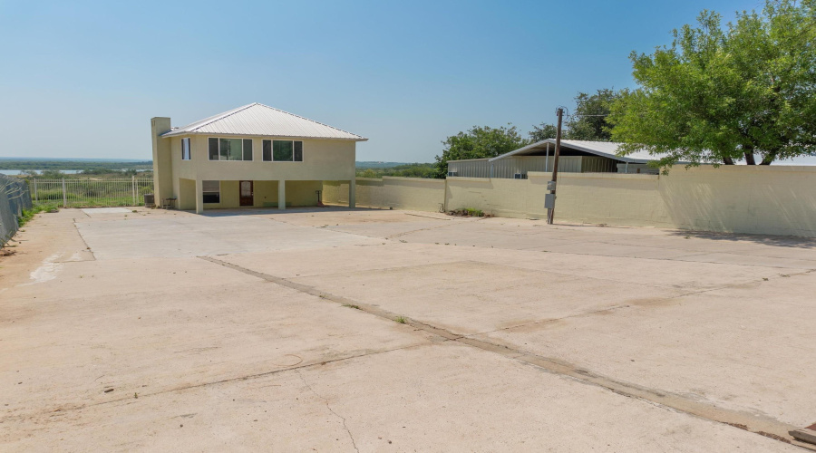 5317 S Siesta Ln, Zapata, Texas 78076, 2 Bedrooms Bedrooms, 5 Rooms Rooms,2 BathroomsBathrooms,Residential,For Sale,5317 S Siesta Ln,20251073