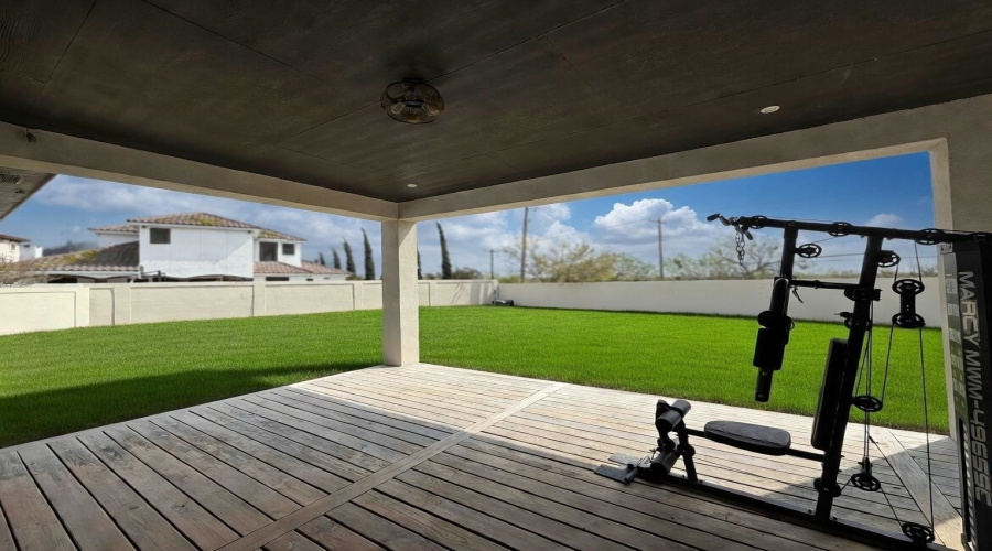 2929 Melville Lp, Laredo, Texas 78041, 4 Bedrooms Bedrooms, 7 Rooms Rooms,3 BathroomsBathrooms,Residential,For Sale,2929 Melville Lp,20261190