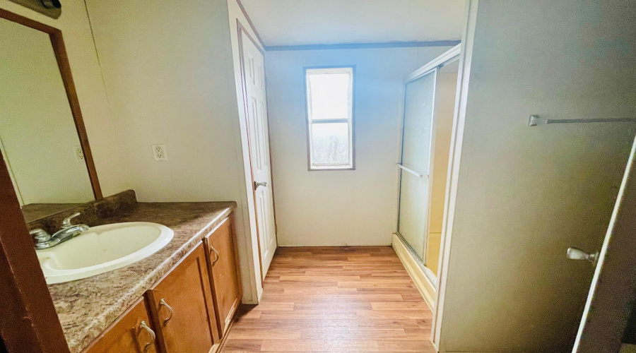 108 Hugo St., Dilley, Texas 78017, 2 Bedrooms Bedrooms, 5 Rooms Rooms,2 BathroomsBathrooms,Residential,For Sale,108 Hugo St.,20261199