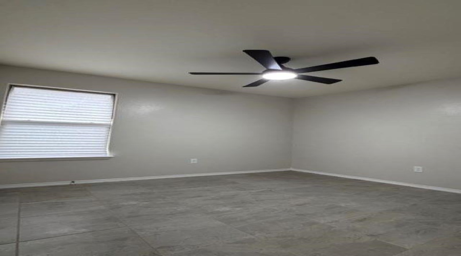 3420 Jorge Sosa, Laredo, Texas 78046, 4 Bedrooms Bedrooms, 5 Rooms Rooms,2 BathroomsBathrooms,Residential,For Sale,3420 Jorge Sosa,20261202