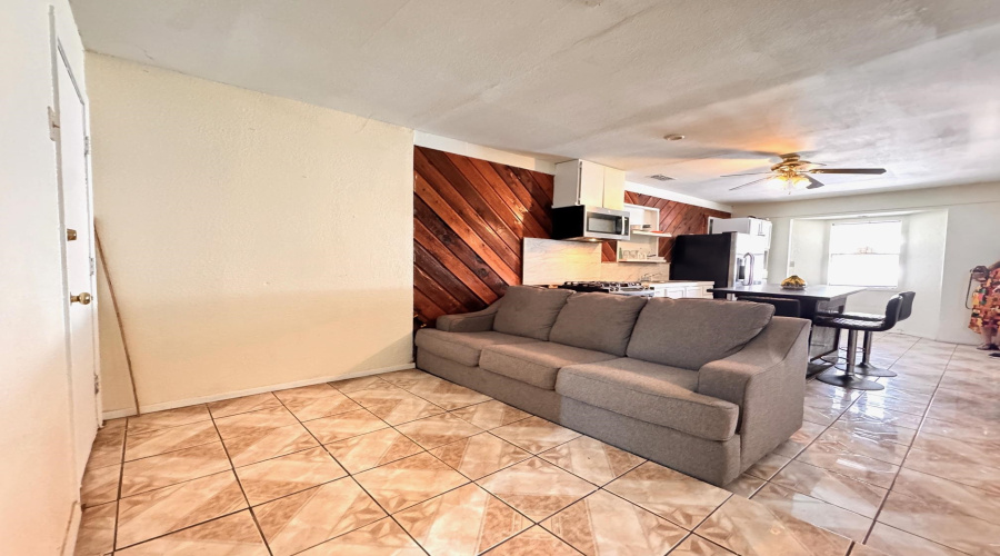 5116 Haynes Ave, LAREDO, Texas 78041, ,Multi-family,For Sale,5116 Haynes Ave,20261221