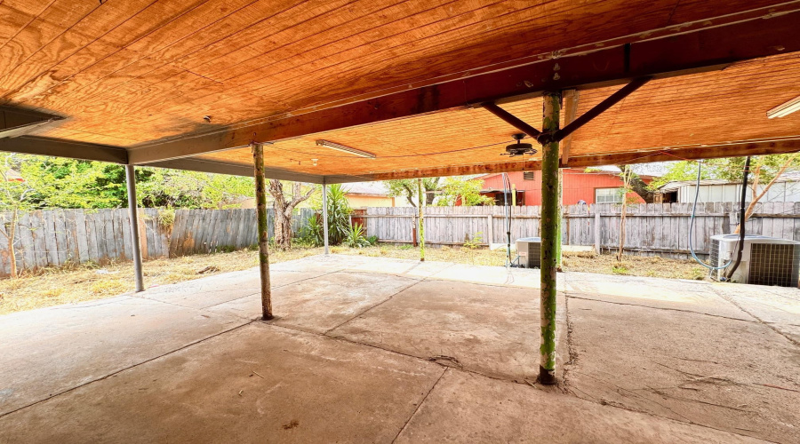 5116 Haynes Ave, LAREDO, Texas 78041, ,Multi-family,For Sale,5116 Haynes Ave,20261221